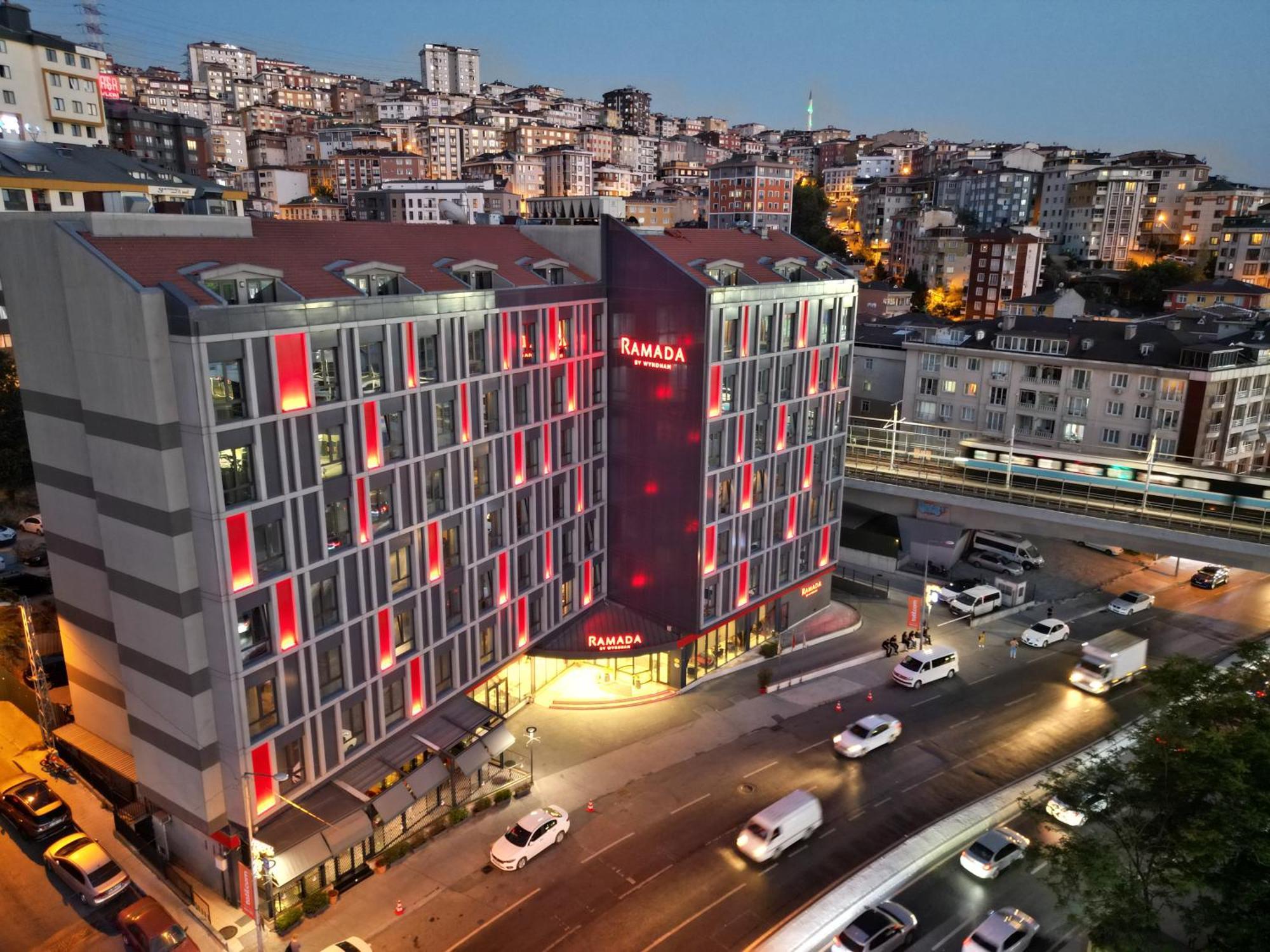 Ramada By Wyndham Istanbul Alibeykoy, Istanbul